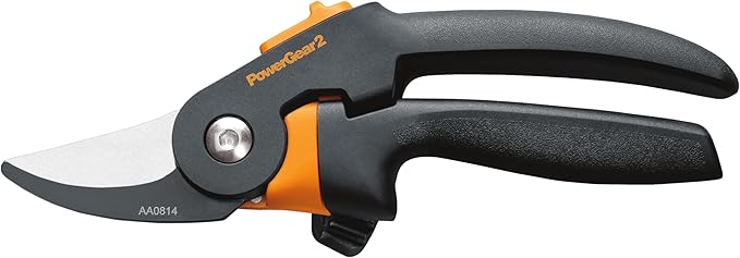 Fiskars PowerGear2 Pruning Shears, Patented Gear Technology & Cam Mechanism Multiplies Leverage, Hardened Steel Bypass Blade, Contoured Rolling Handle Reduces Hand Fatigue, 3/4" Cut Capacity