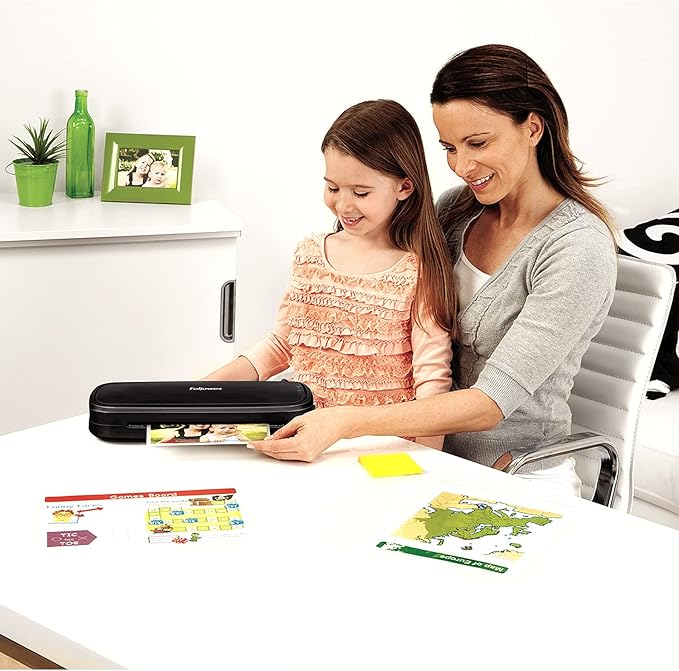 Fellowes M5-95 Laminator with Pouch Starter Kit (M5-95)