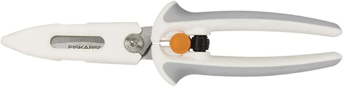Fiskars Crafts Easy Action PowerCut Snips, 8, White/Gray