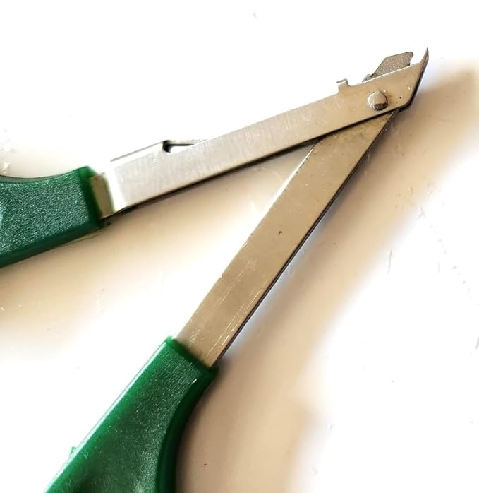Skin Staple Remover Scissor Green Handle