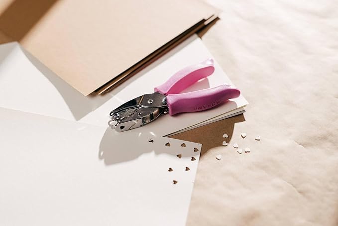 Fiskars Heart Shape Craft Hole Punch - Handheld Paper 1/4" Single Hole Punch with Cushioned Grip - Scrapbooking and Greeting Card Arts Tool