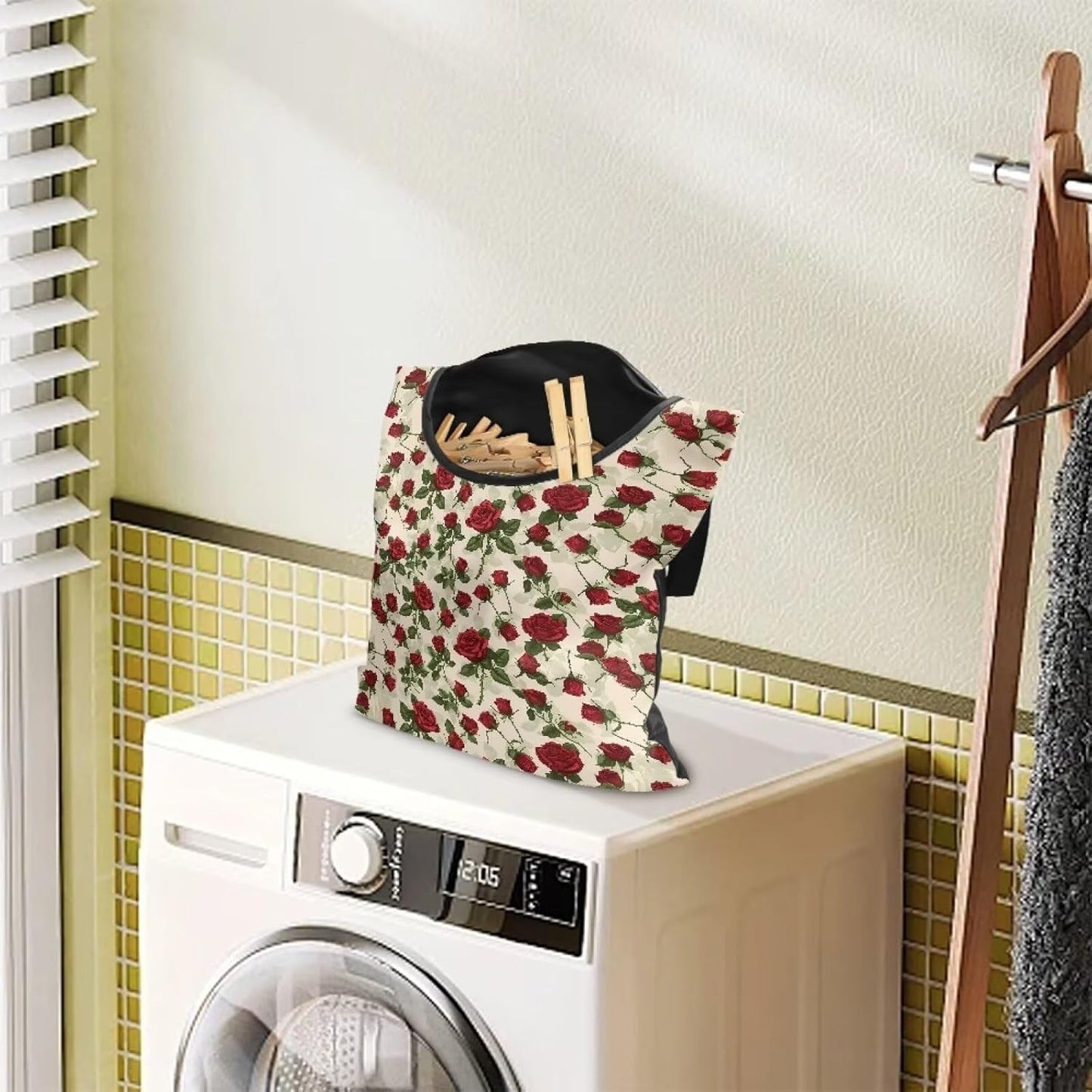 Rose Clothespin Bag Fashion Hanging Storage Organizer Clothes Pin Bag Waterproof Laundry Clothespin Bag Clothespin Holder with Hanger Hook for Easy Hang and Large Opening