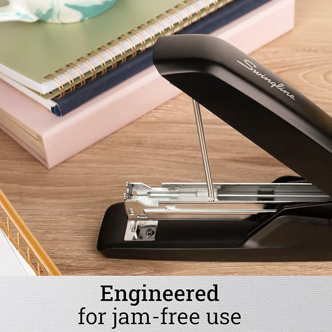 Swingline Standard Stapler, 20 Sheet Capacity, 545 Desktop Stapler, Black (S7054501)