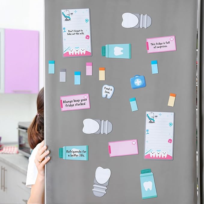 B1ykin Cute Sticky Notes Set - I’m Silently Judging Your Teeth Self-Stick Notes Pad, 550 Sheets Writing Memo Pages Sticky Notepad for Teacher Appreciation Gift, School Office Party Supplies (Dentist)