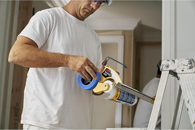 3M Hand Masker M3000 Tape Dispenser, Film & Tape, Applies Painter's Tape to Masking Film or Paper in One Continuous Application, Compact & Lightweight Design, Saves Time When Preparing For Painting