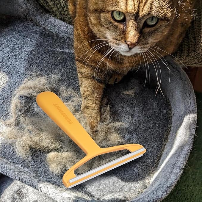 Pro Pet Hair Removal Tool – Dog & Cat Hair Scraper for Carpet, Couch, and Car – Reusable Carpet Hair Removal Tool & Fur Scraper for Upholstery, Rugs, Furniture, and Car Interiors