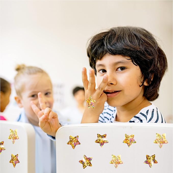 500 PCS Holographic Gold Star Stickers, Self Adhesive Metallic Glitter Foil Stickers Reflective Star Stickers Reward Behavior Chart Labels for Kids Students Teachers Supplies