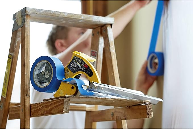 3M Hand Masker M3000 Tape Dispenser, Film & Tape, Applies Painter's Tape to Masking Film or Paper in One Continuous Application, Compact & Lightweight Design, Saves Time When Preparing For Painting