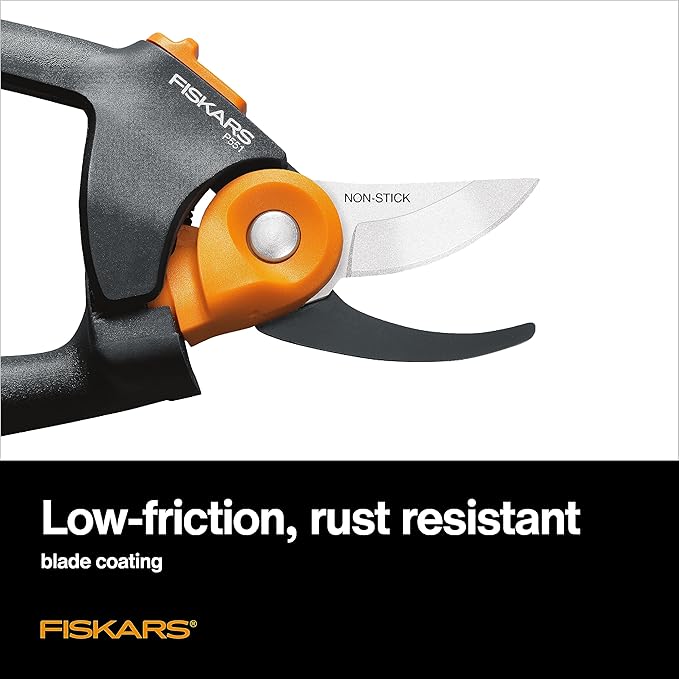 Fiskars PowerGear2 Pruning Shears, Patented Gear Technology & Cam Mechanism Multiplies Leverage, Hardened Steel Bypass Blade, Contoured Rolling Handle Reduces Hand Fatigue, 3/4" Cut Capacity