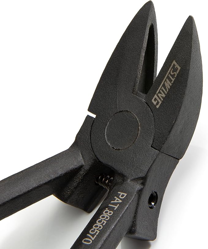 Estwing 8.5-Inch Heavy Duty Nail Hunter Brad, Nail and Staple Remover (42584)