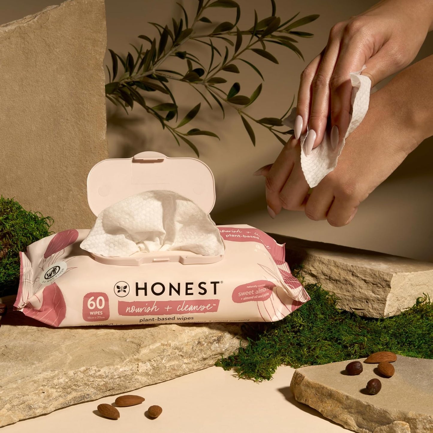 The Honest Company Nourish and Cleanse Naturally Scented Wipes Cleansing Multi-Tasking Wipes 99% Water Plant Based Hypoallergenic Sweet Almond 60 Count